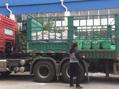 鲁蒙VRA-LM混凝土结构防腐涂料终成型的涂膜的性能因为拌和分相的不而大